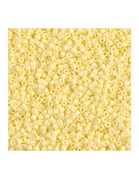 Delica Miyuki 11/0 duracoat opac light lemon ice  Delica Miyuki 11/0- 1