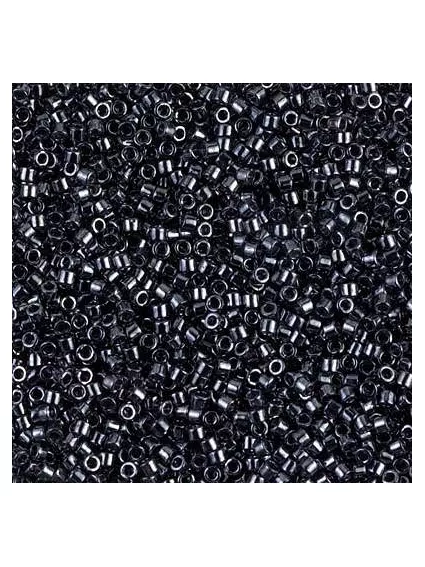 Delica Miyuki 8/0 gunmetal  Delica Miyuki 8/0- 1