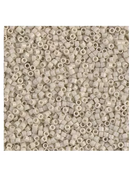 Delica Miyuki 8/0 opac linen luster  Delica Miyuki 8/0- 1