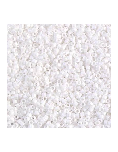 Delica Miyuki 10/0 matte white  Delica Miyuki 10/0- 1 Delica Miyuki 10/0 matte white  Delica Miyuki 10/0- 1