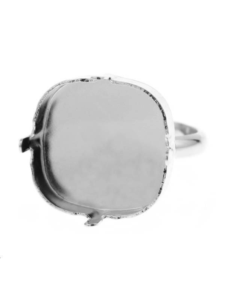 Corps de bague avec sertissure 18mm carré  Bagues- 1 Corps de bague avec sertissure 18mm carré  Bagues- 1