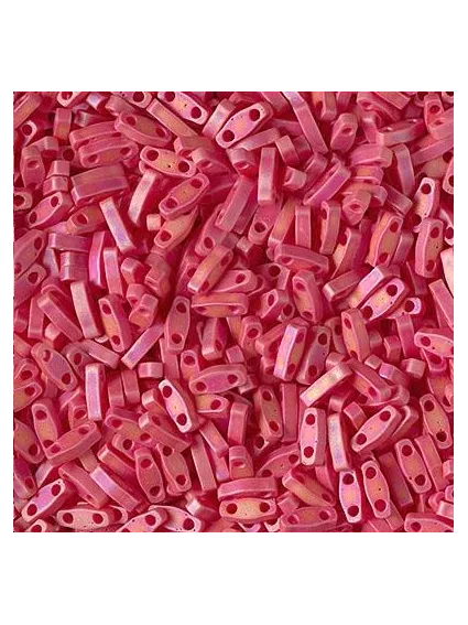 Quarter Tila Miyuki Mat Opac Red AB  Quarter Tila Miyuki- 1