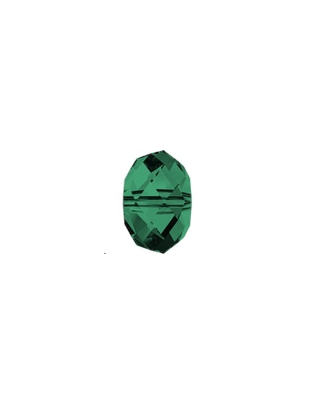 Briolette bead 4 mm emerald  Briolette 4mm- 1