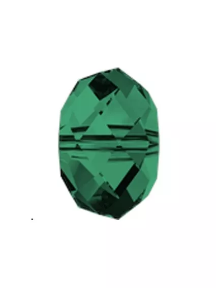 Briolette bead 4 mm emerald  Briolette 4mm- 1 2