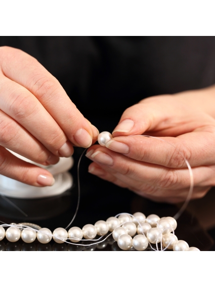 Atelier Pearl Access montage à noeuds sur soie- Bijou 2