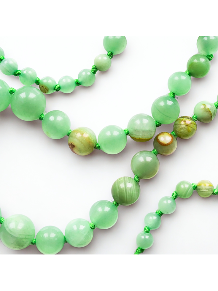 Néphrite sur soie- Atelier bijoux Marseille